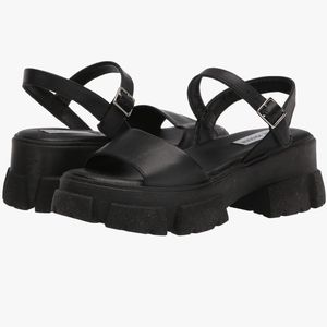 Steve Madden Women's Tazia Sandal Size 7